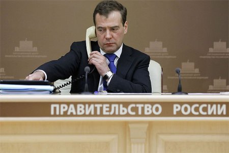 У Дмитрия Медведева более 1 млн. подписчиков в Facebook